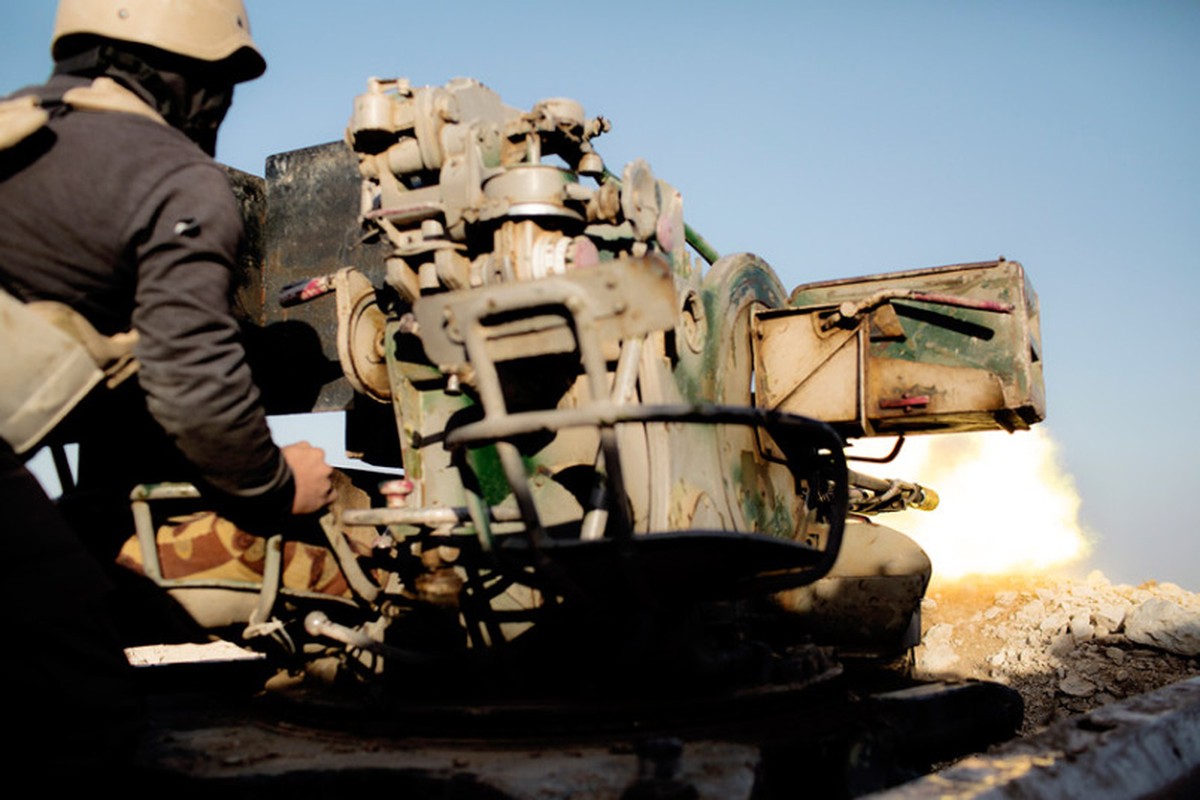 Chien binh Peshmerga tren mat tran chong phien quan IS-Hinh-4